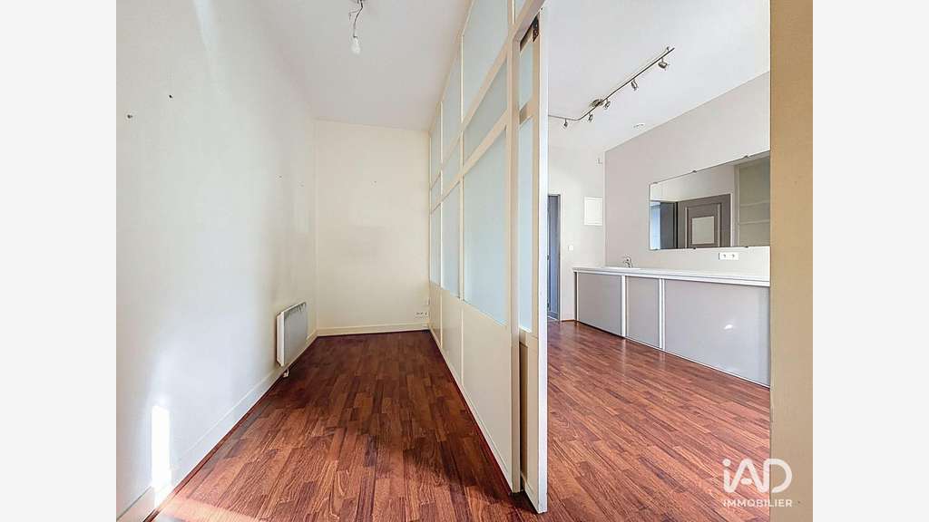 Location local commercial 46m² à Nantes