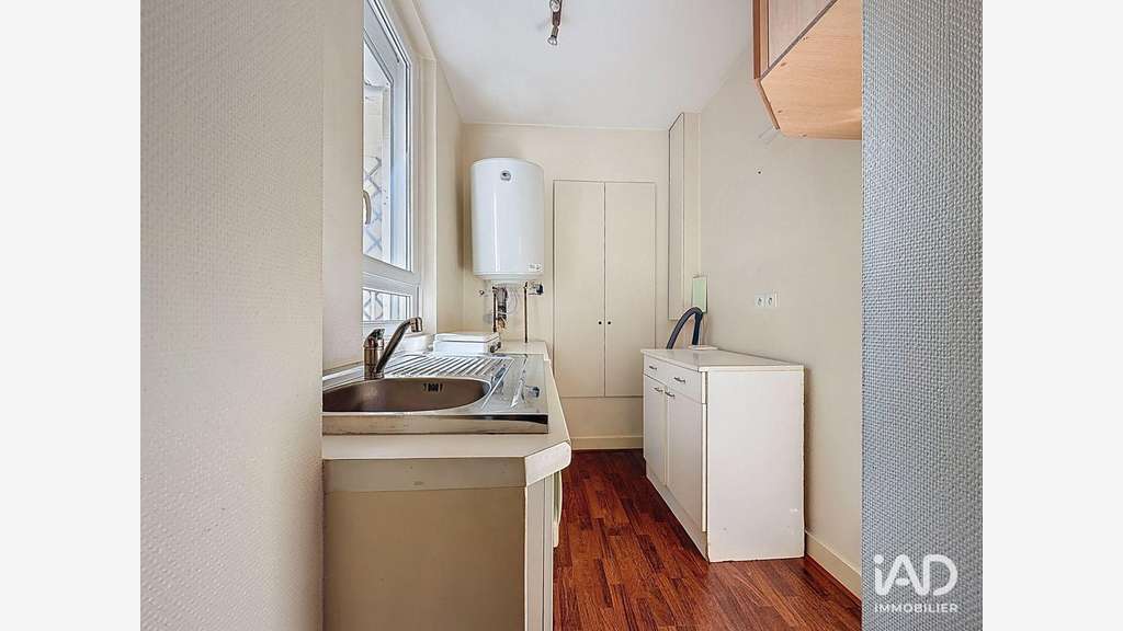 Location local commercial 46m² à Nantes