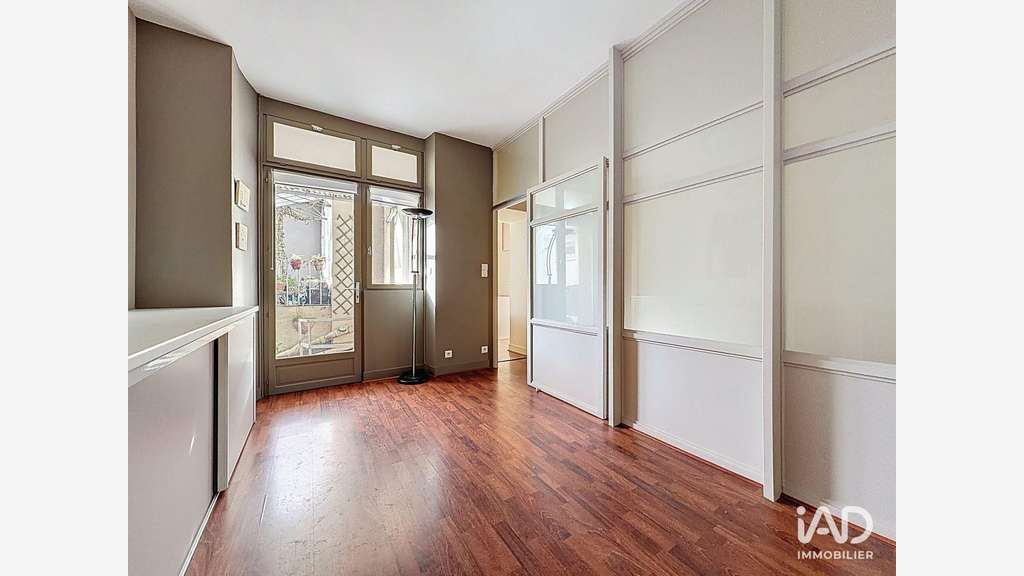 Location local commercial 46m² à Nantes