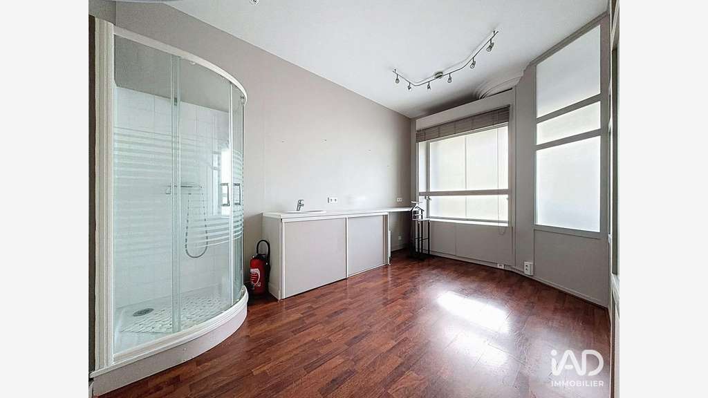 Location local commercial 46m² à Nantes