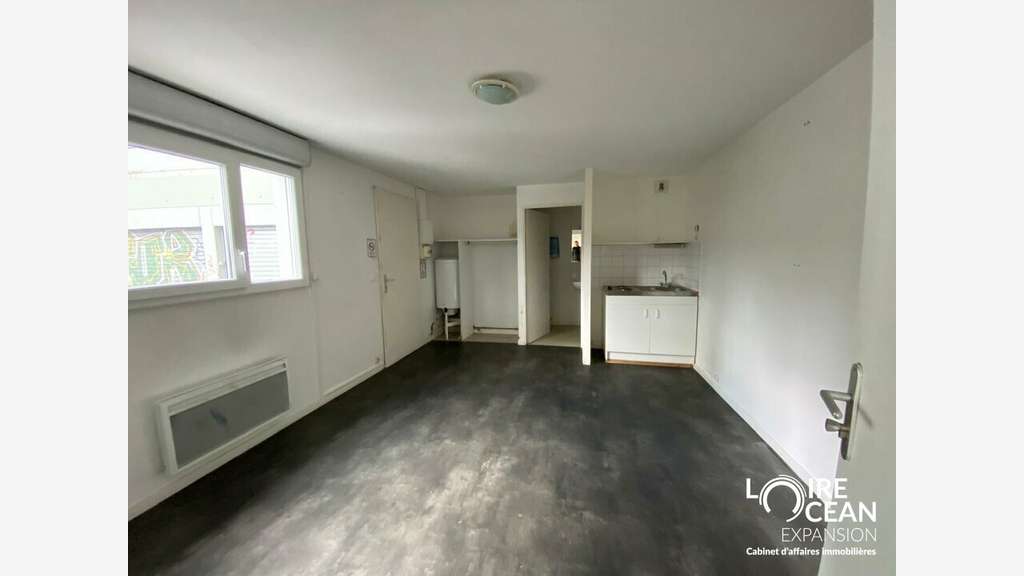 A louer local commercial de 148m² à Nantes Sud
