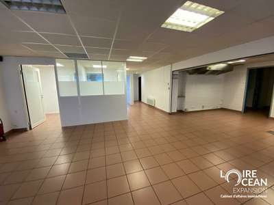 A louer local commercial de 148m² à Nantes Sud