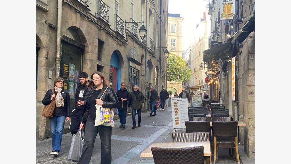 Local à louer 37m² à Nantes proche place du Pilori