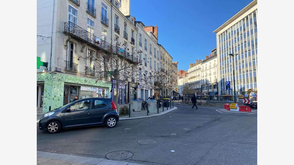 A louer local commercial 67m² Nantes centre Brem