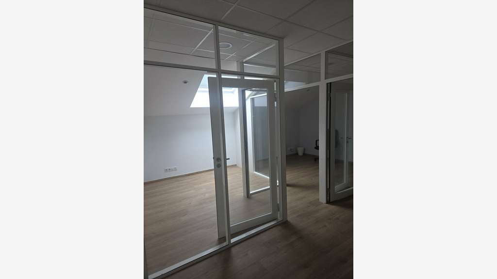 A louer local 110m² emplacement premium à Nantes