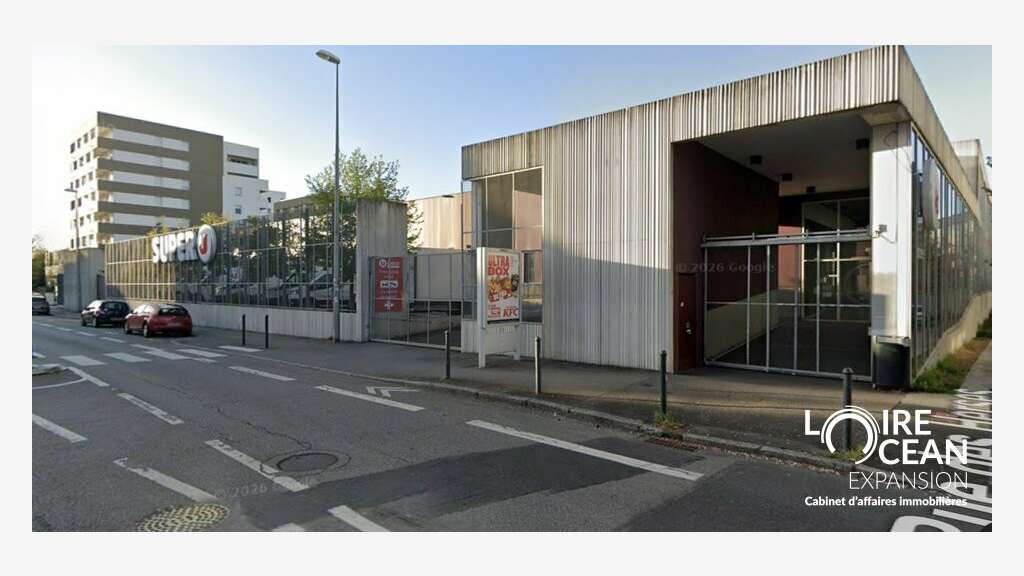 Local commercial 83m² à louer Nantes Saint-Jacques