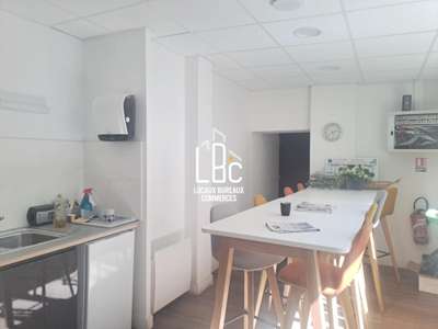 A louer local commercial 140m² à Nantes quai Hoche