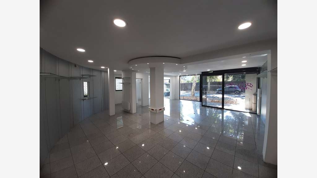 A louer local commercial 120m² à Nantes Mellinet