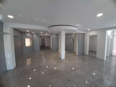 A louer local commercial 120m² à Nantes Mellinet