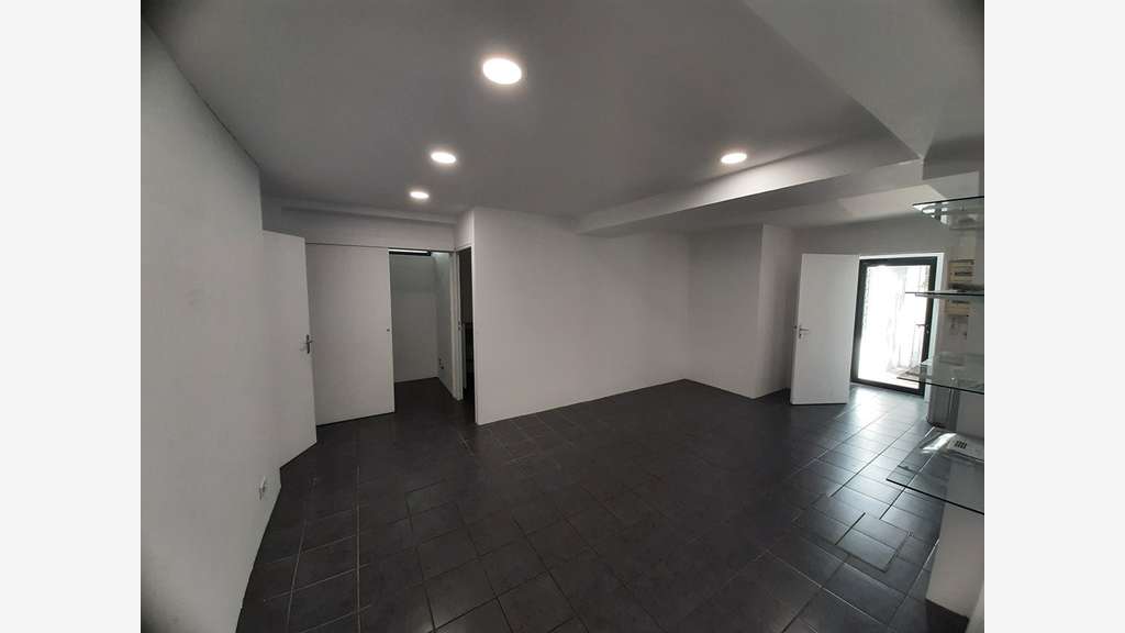 A louer local commercial 120m² à Nantes Mellinet