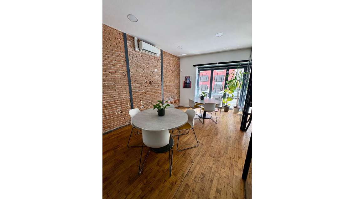 Local commercial Local 15.00m2 - 6 euros