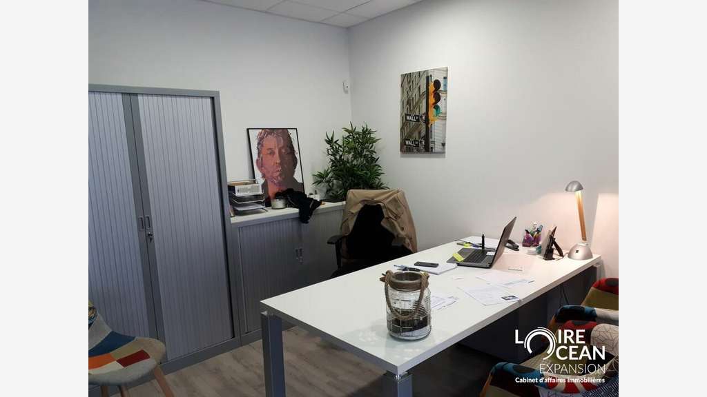 A louer local commercial de 95m² à Nantes Sud