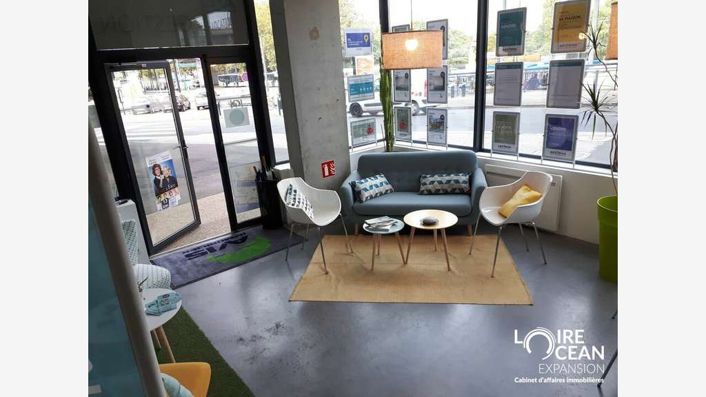 A louer local commercial de 95m² à Nantes Sud