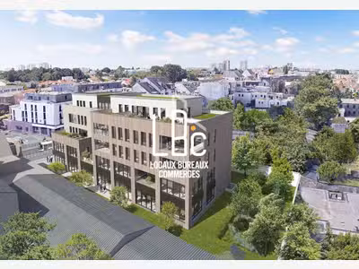 Loue local commercial 260m² rte de Vannes Nantes