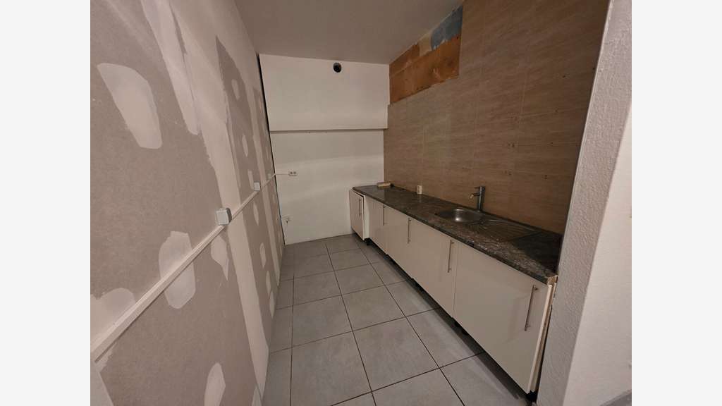 Local commercial de 65m² à louer à Nantua