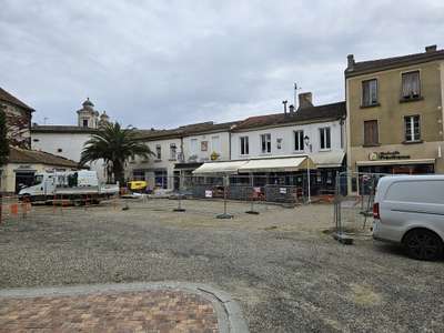 Location local commercial 158m² à Nérac