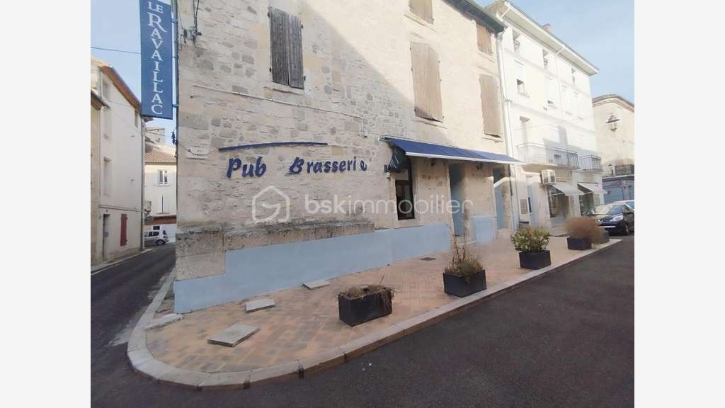 A louer bar restaurant clé en main à Nérac centre