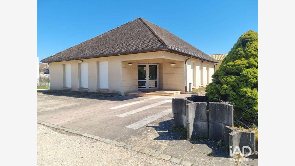 Local commercial à Neuves-Maisons