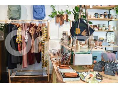 Location Locaux commerciaux - Boutiques à Neuville-sur-Saône