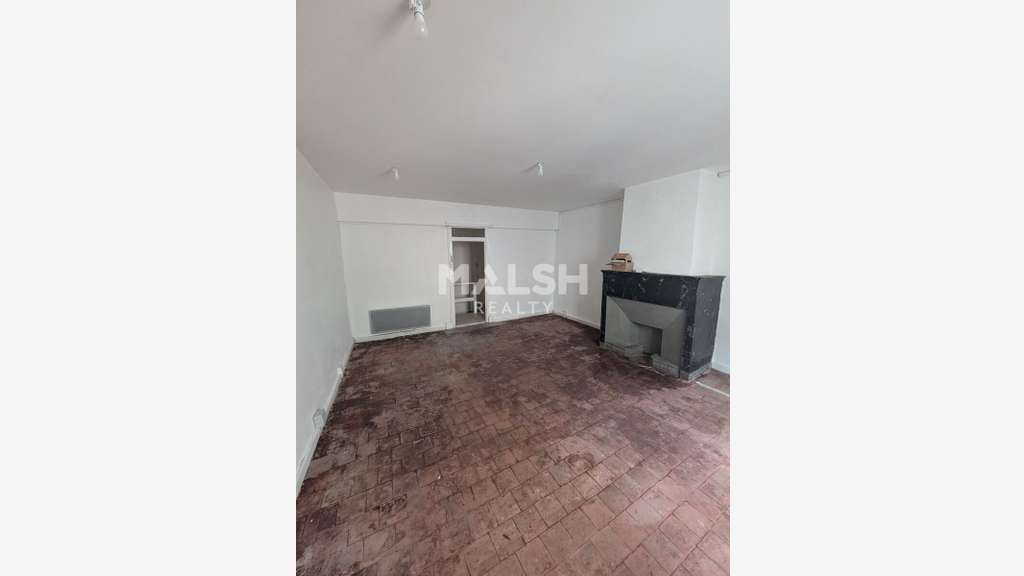 Local commercial 62m² à louer à Neuville sur Saône