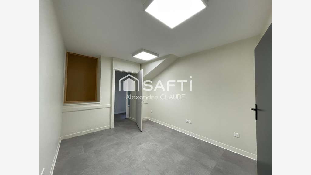 Nevers : local commercial rénové de 57 m²