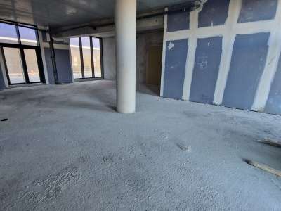 A louer local commercial 50m² à Nice St Isidore