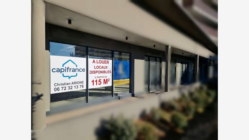 A louer, local commercial, 125m² Nice  St Isidore