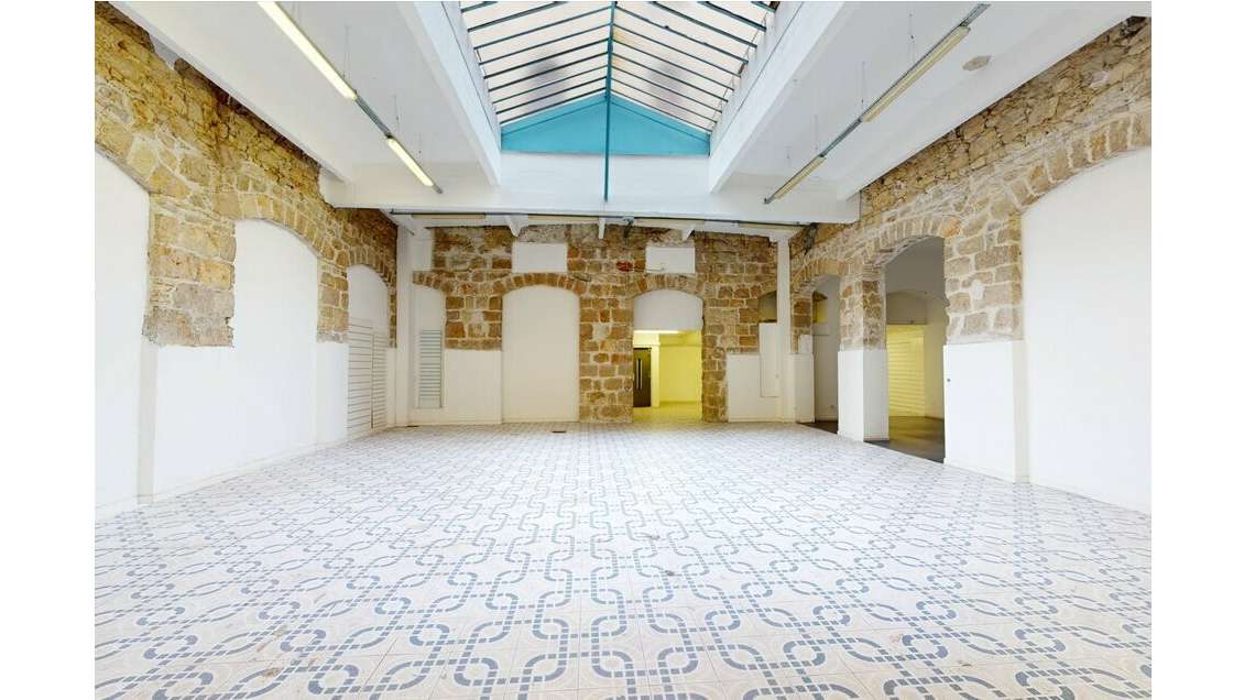 Vente local commercial de 610m² à Nice Port