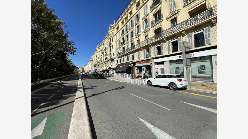 Location pure local de 75m² à Nice Félix Faure
