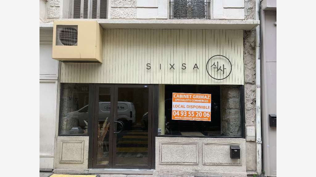 Location avec pas de porte à Nice rue Chauvin