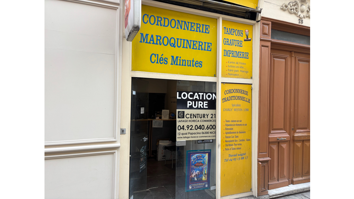 Local 20m² avec vitrine à louer Rue Lepante Nice