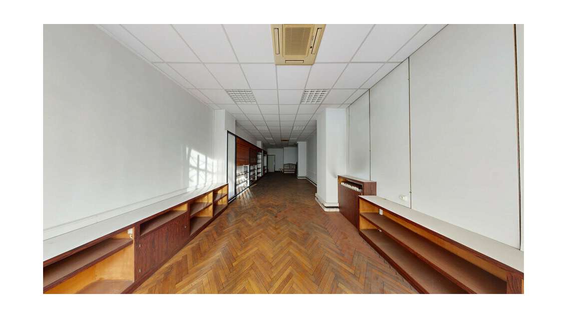 Location local 58m² empl privilégié rue Verdi Nice