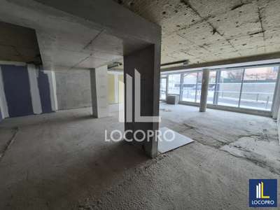 Loue local commercial de 94m² à Nice