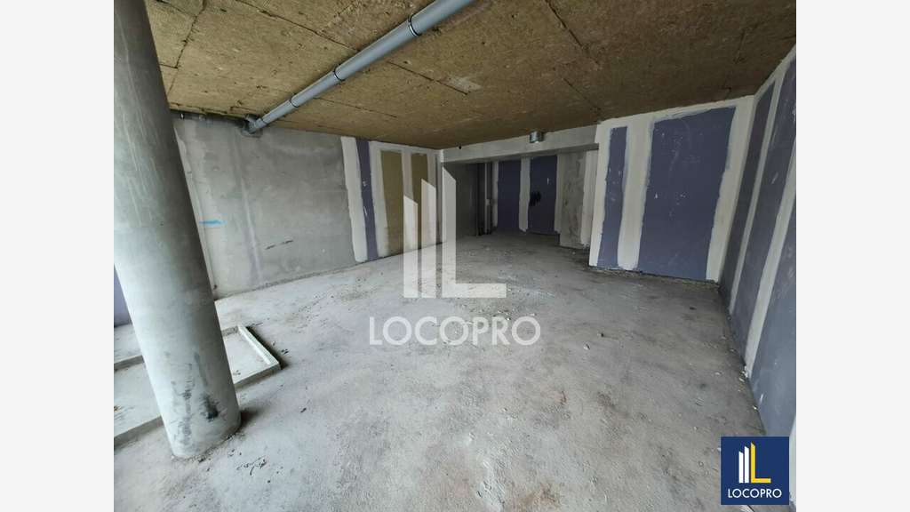 A louer local commercial 49m² à Nice