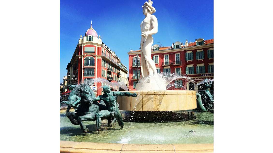 A louer local commercial ou pro 55m² au Vieux Nice