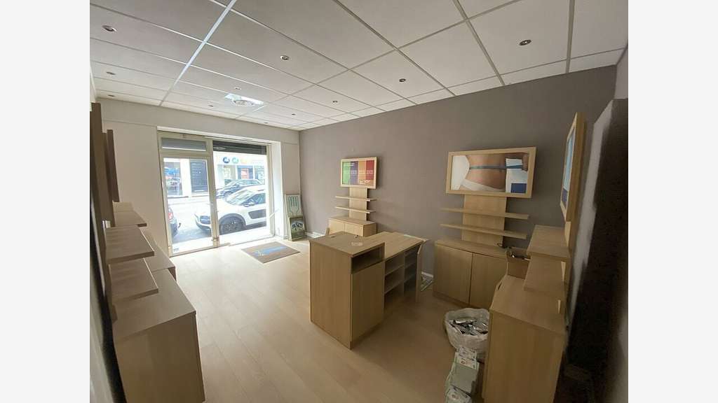 Location local 39m² Nice boulevard Auguste Raynaud