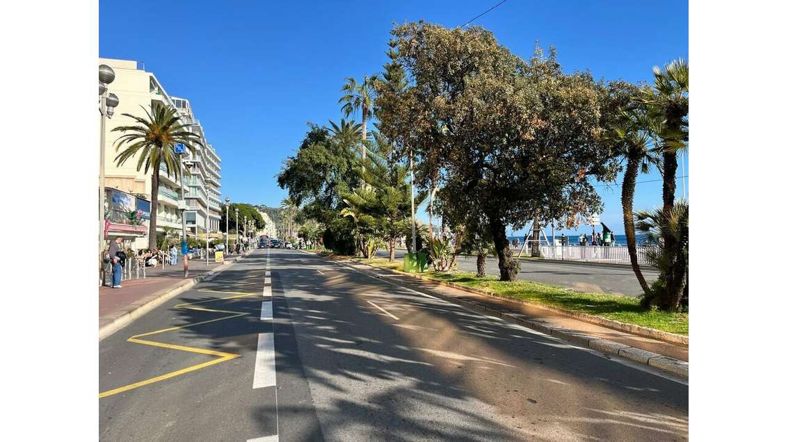 Location local 250m² à Nice Promenade des Anglais
