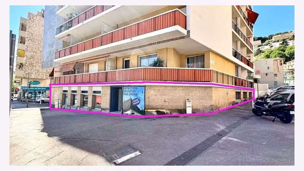 Local commercial de 175m² à louer à Nice Nord