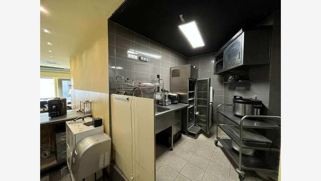A louer local avec extraction centre ville de Nice