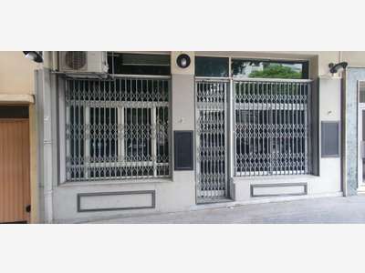Location magasin 42m² Bld Gorbella à Nice Nord