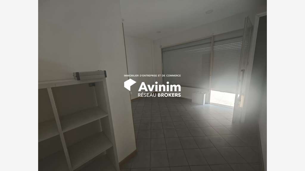 Location pure local 17m² Nice Musiciens / Rossini