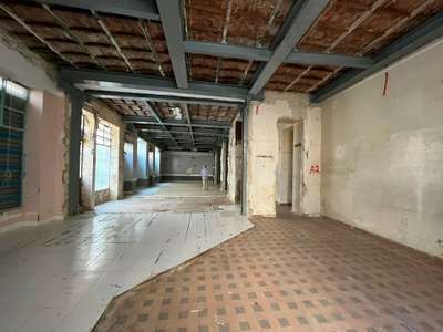 Location très belle surface 380m²centre ville Nice