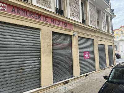 NICE - LOCAL COMMERCIAL à louer