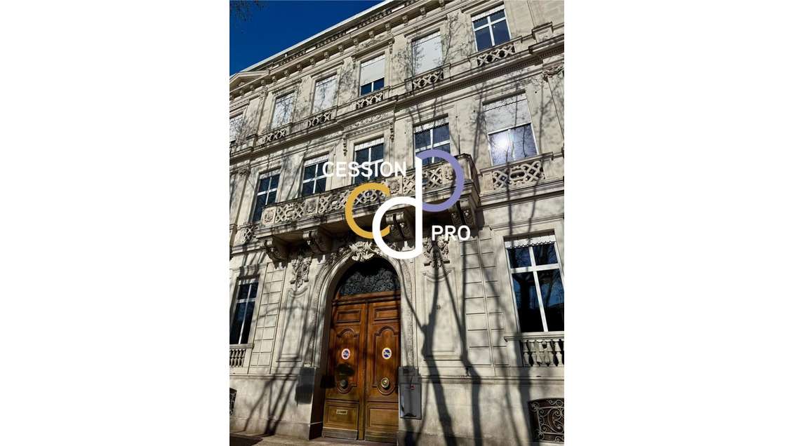 Bureaux de standing de 500m² à louer à Nîmes