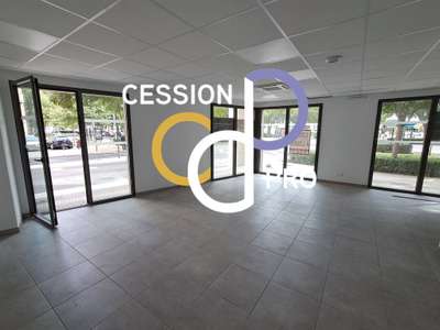 Location Locaux commerciaux - Boutiques à Nîmes