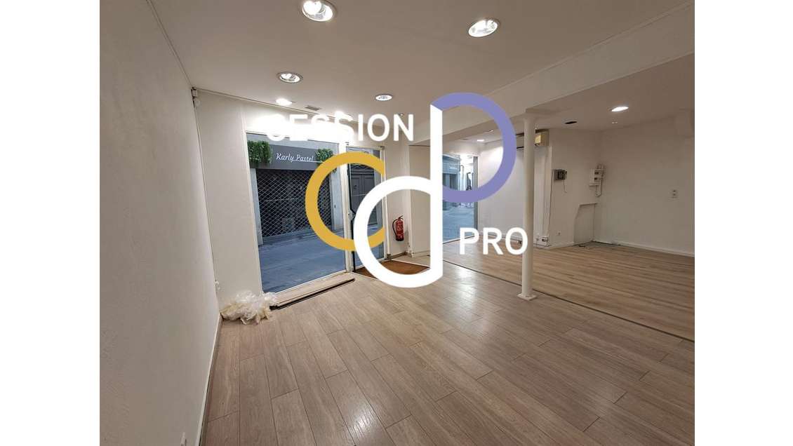 Local commercial 64m² à louer secteur Aspic Nîmes