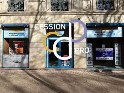 Location Locaux commerciaux - Boutiques à Nîmes