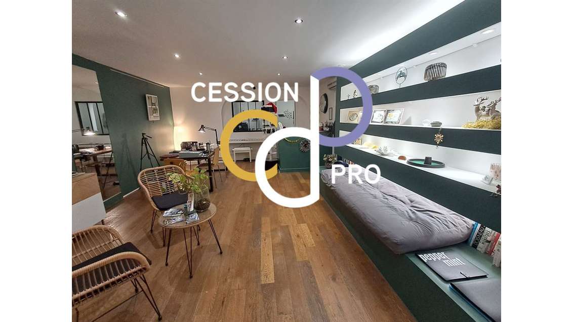 A louer local commercial 58m² centre-ville Nîmes