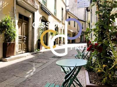 Location Locaux commerciaux - Boutiques à Nîmes