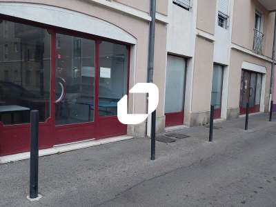 Location Locaux commerciaux - Boutiques à Nîmes